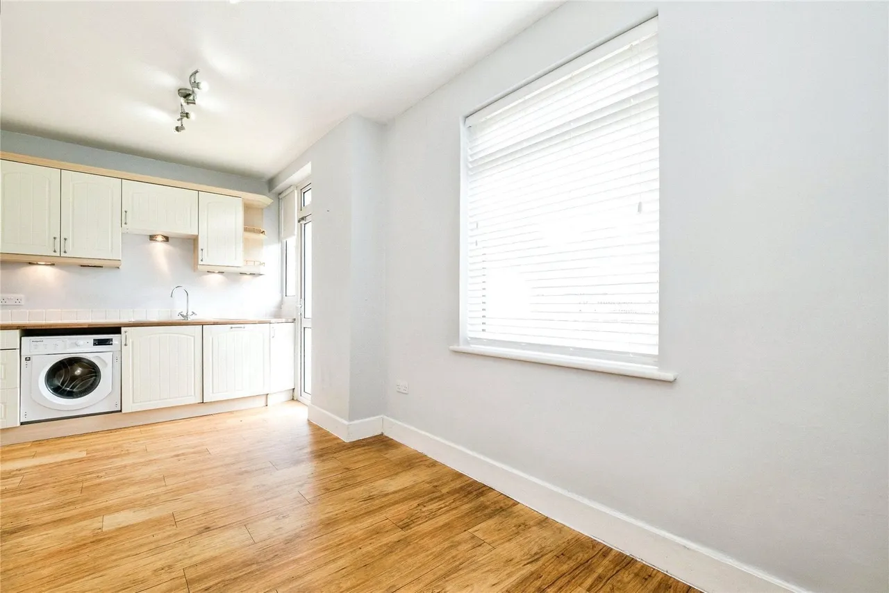Hill Crescent, Hornchurch, RM11, photo 27