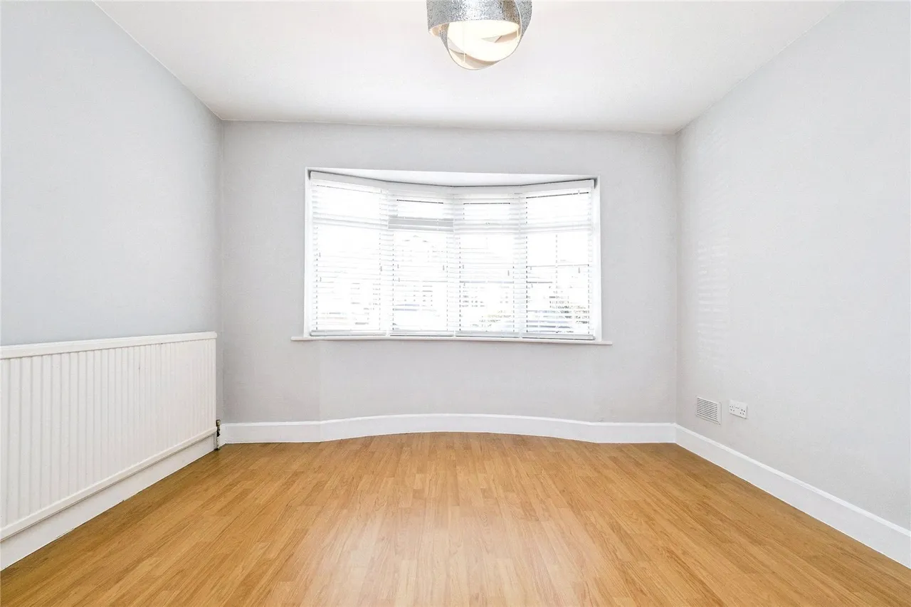 Hill Crescent, Hornchurch, RM11, photo 19