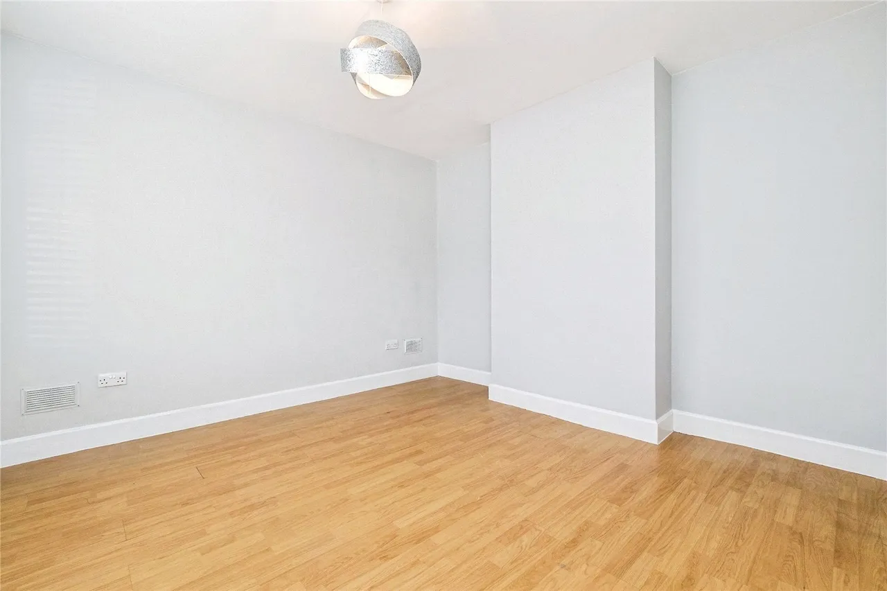 Hill Crescent, Hornchurch, RM11, photo 18
