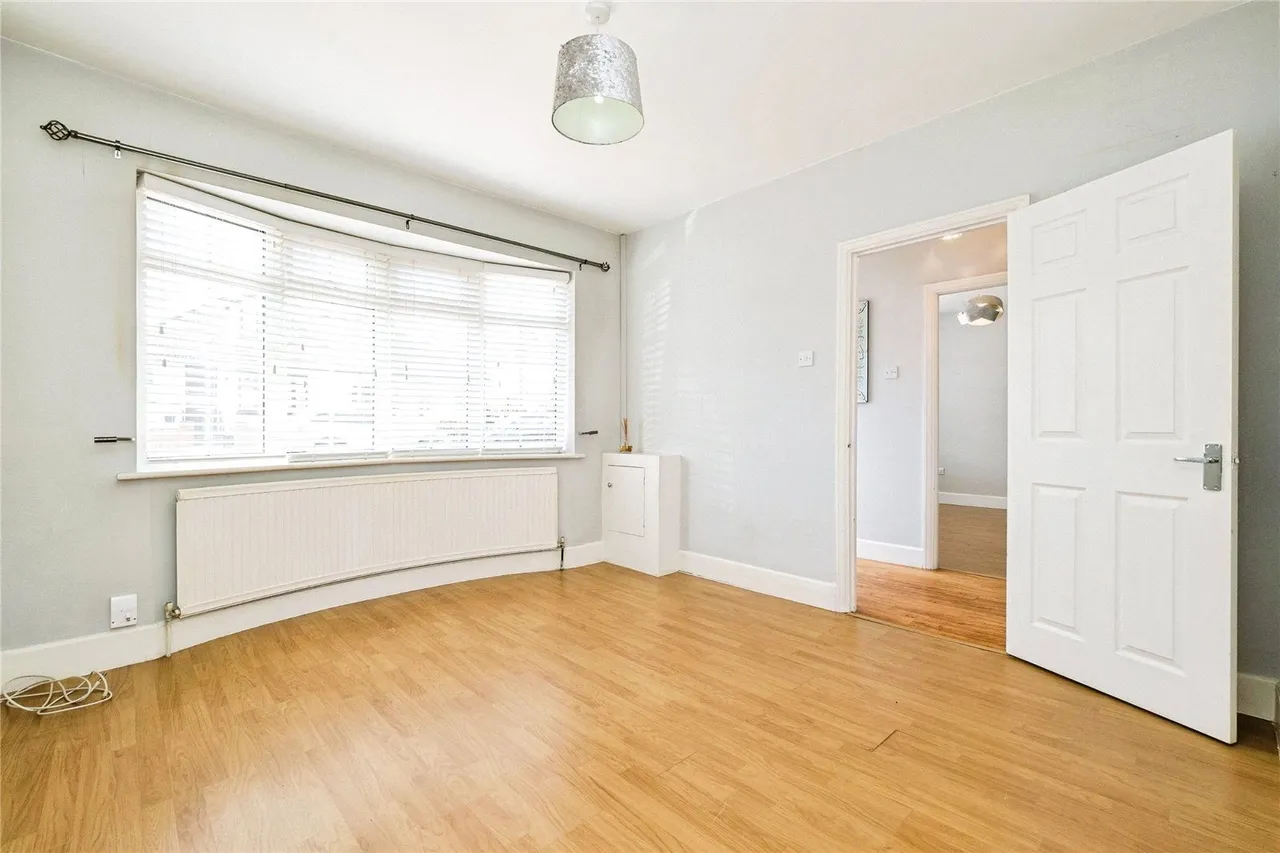 Hill Crescent, Hornchurch, RM11, photo 23