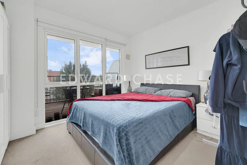 Clarence Avenue, Ilford, IG2, photo 9
