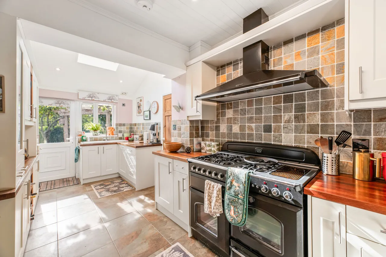 Middle Lane, Frodsham, photo 12