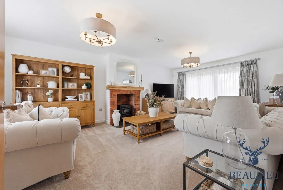 Azalea Mews, Felsted, CM6 3YW, photo 3
