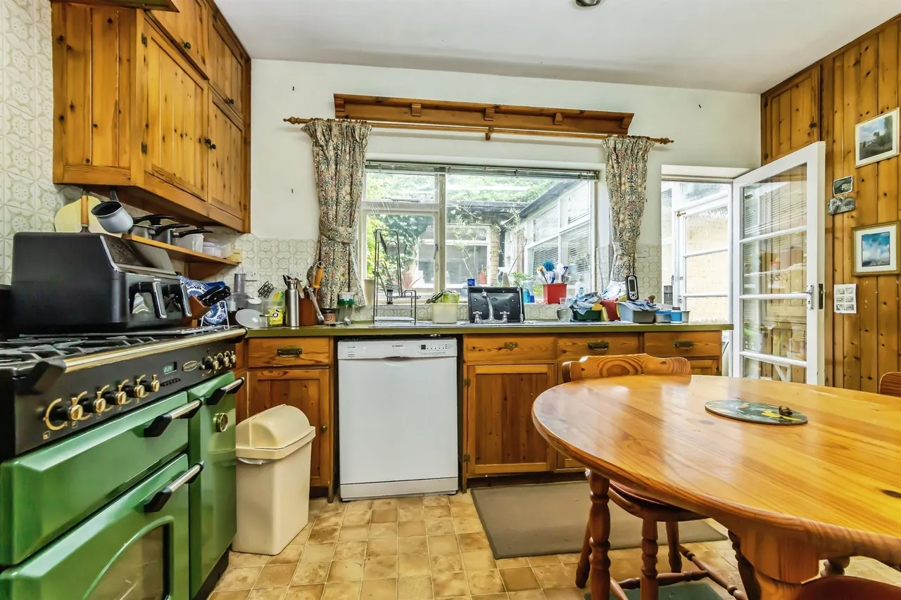 Hoads Wood Road, Hastings, TN34, photo 20