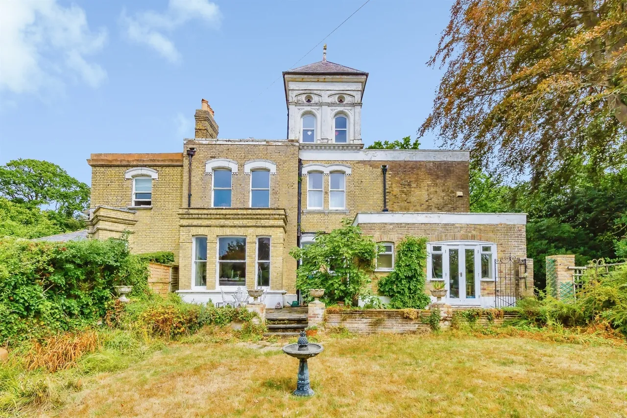 Hoads Wood Road, Hastings, TN34, photo 24