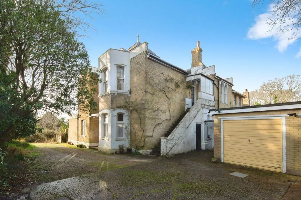 Hoads Wood Road, Hastings, TN34, photo 26