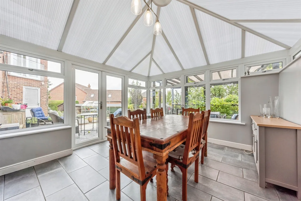 Southlands Drive, Grantham, photo 7
