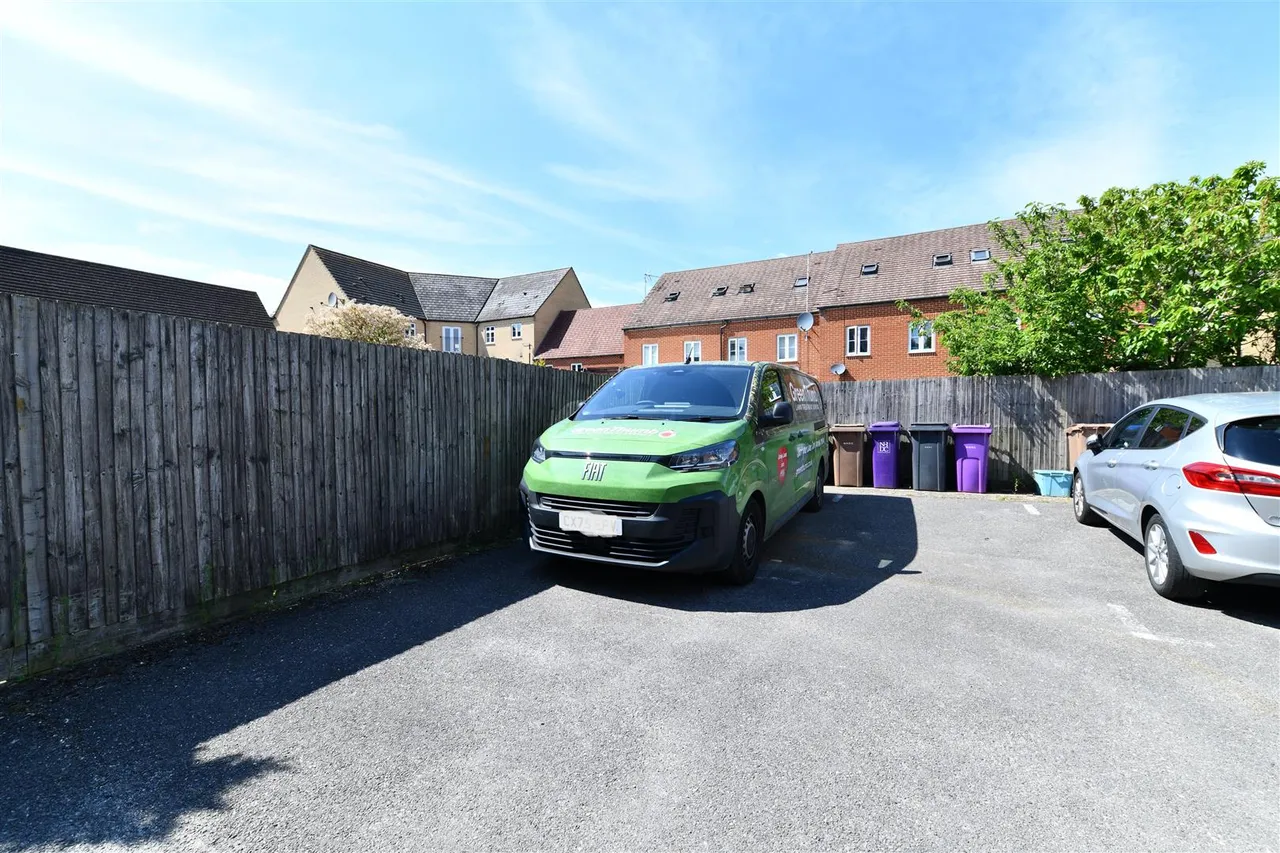 Mendip Way, Stevenage, Herts, SG1 6GX, photo 17