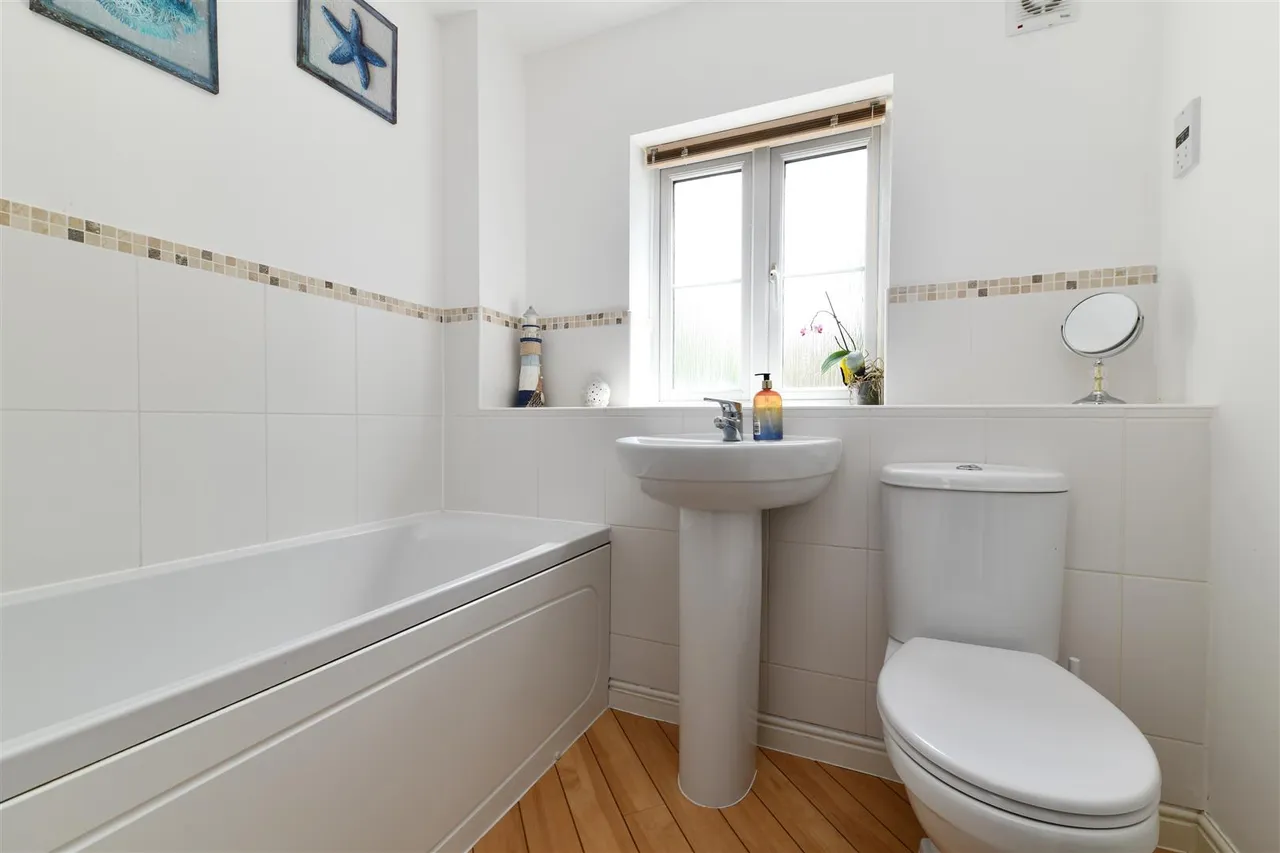 Mendip Way, Stevenage, Herts, SG1 6GX, photo 15