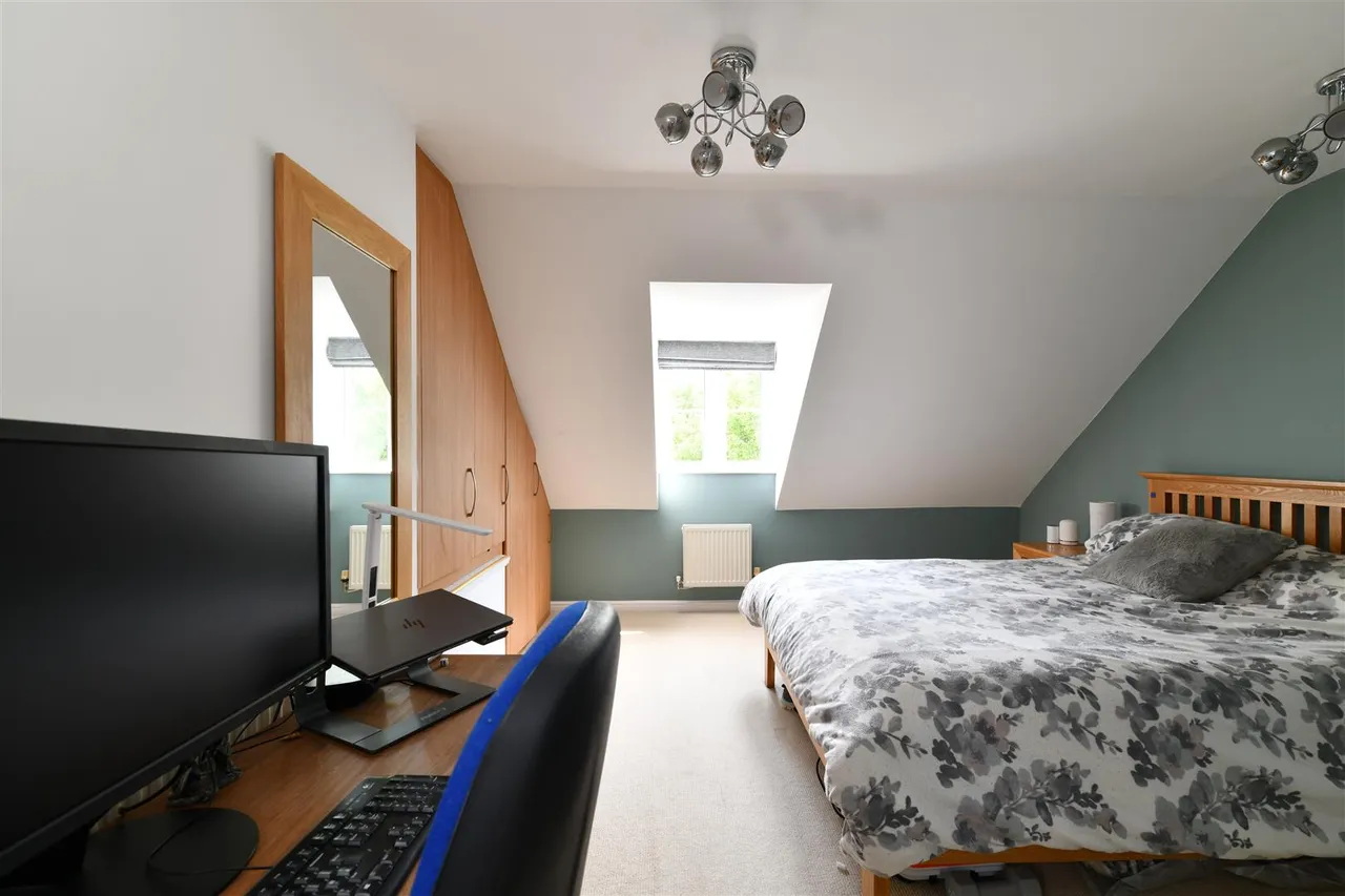 Mendip Way, Stevenage, Herts, SG1 6GX, photo 5