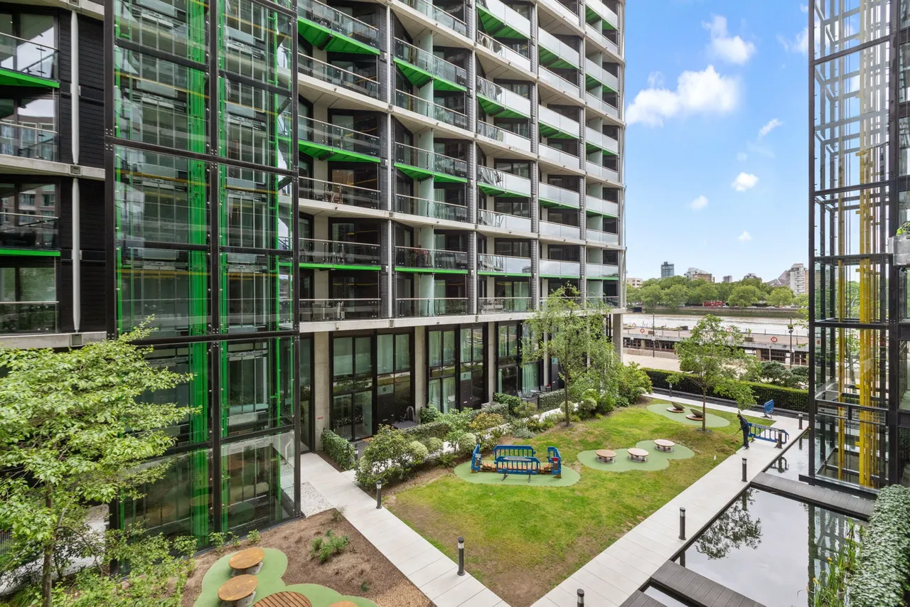Riverlight Quay, London, SW11 8BE, photo 2