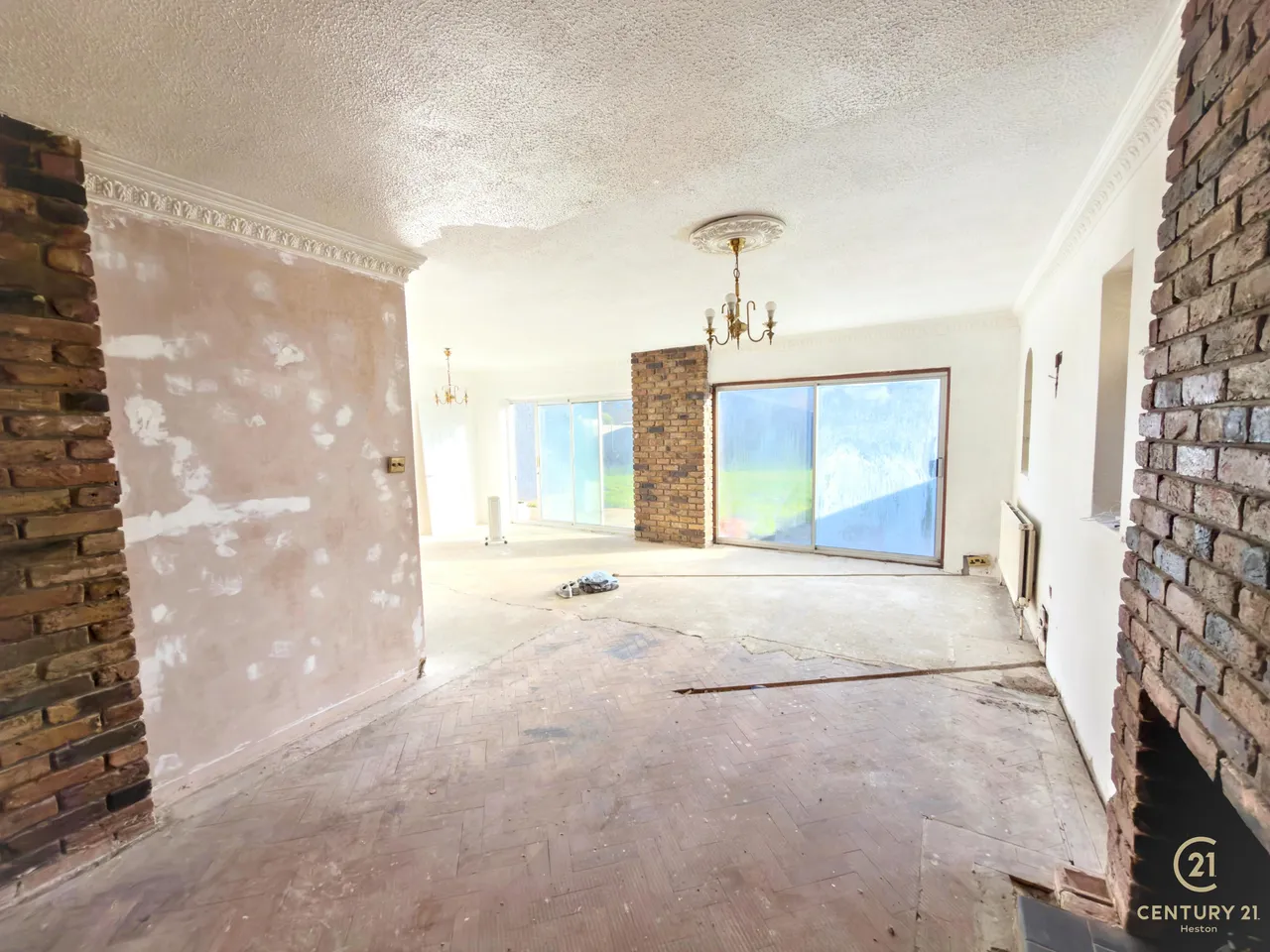 Sutton Road, Hounslow, TW5, photo 11