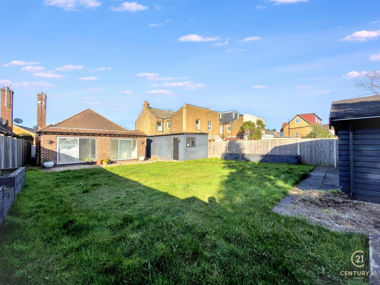 Sutton Road, Hounslow, TW5, photo 13