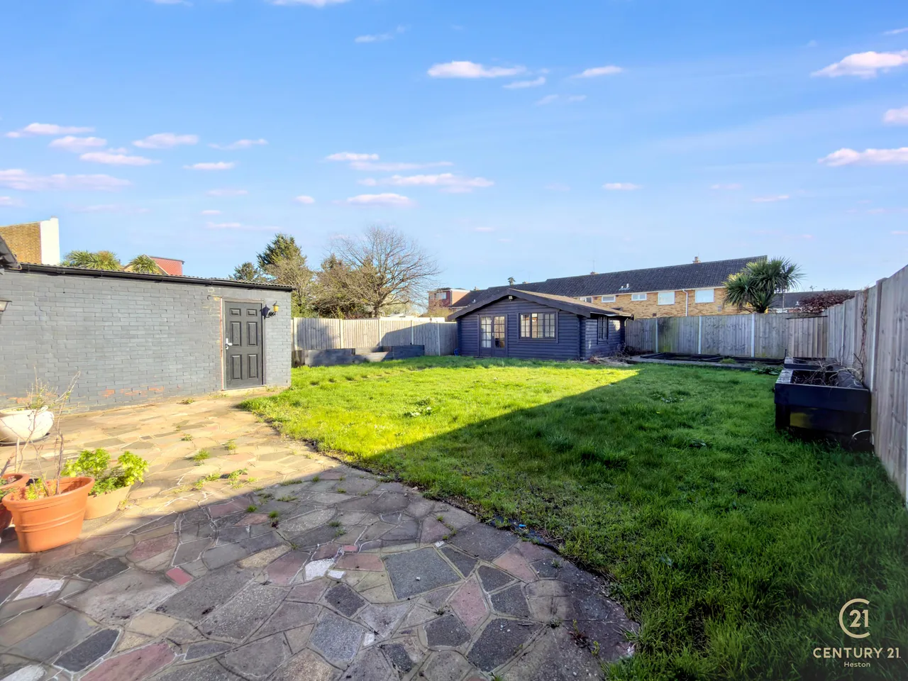 Sutton Road, Hounslow, TW5, photo 12