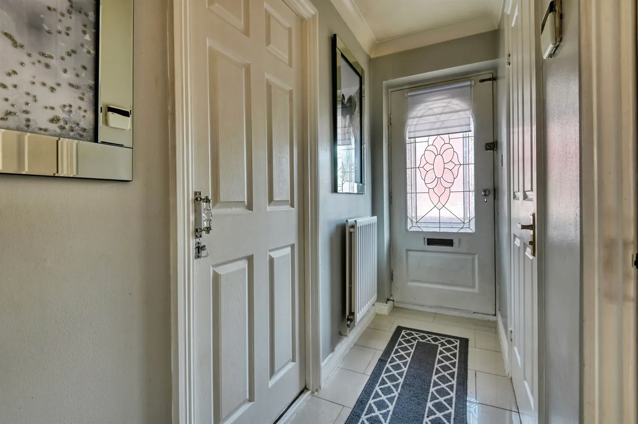 Ludworth Avenue, Marston Green, B37, photo 8