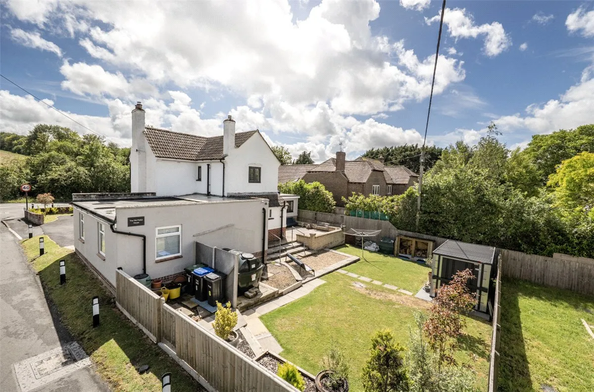 Main Road, Cherhill, SN11, photo 12