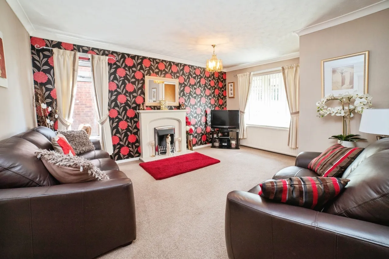 Curzon Close, Rainworth, Mansfield, Nottinghamshire, NG21, photo 2