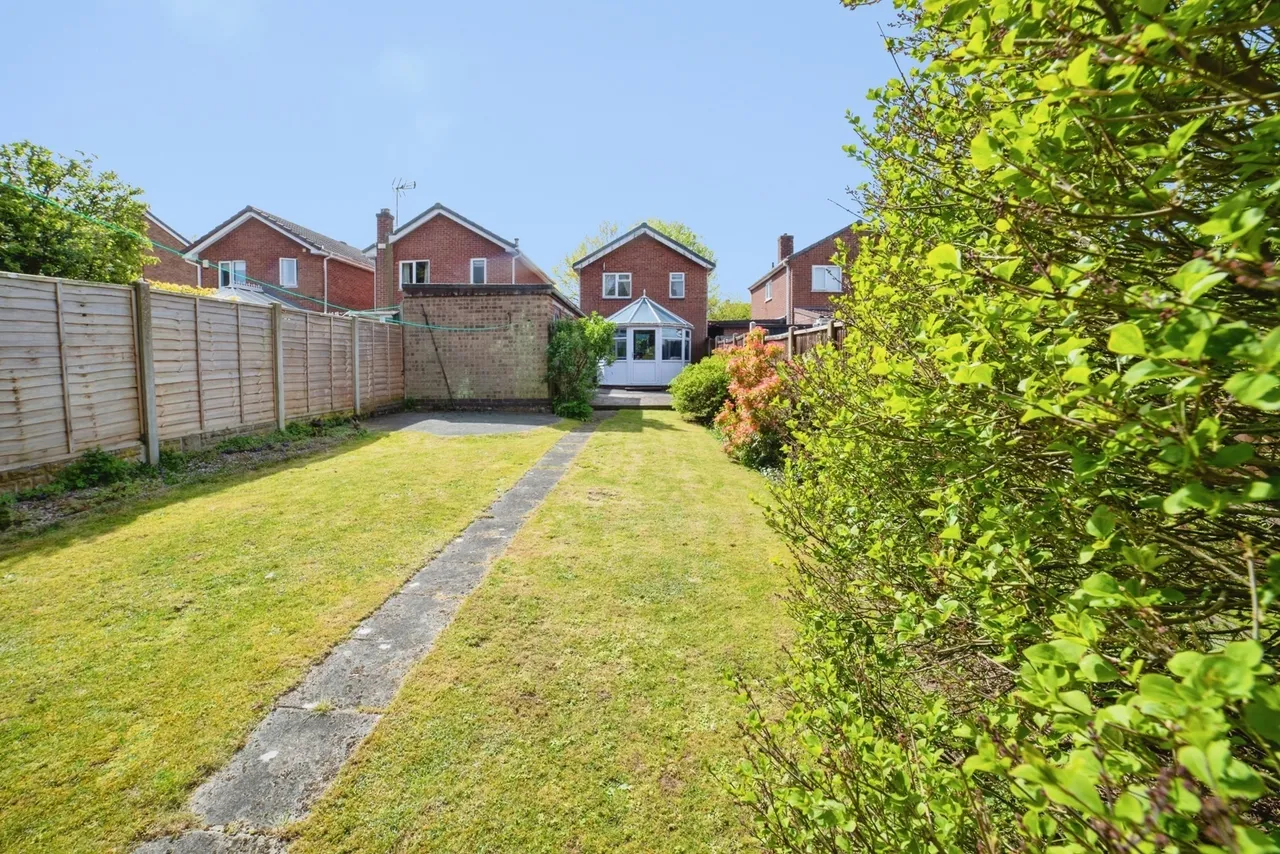 Curzon Close, Rainworth, Mansfield, Nottinghamshire, NG21, photo 18