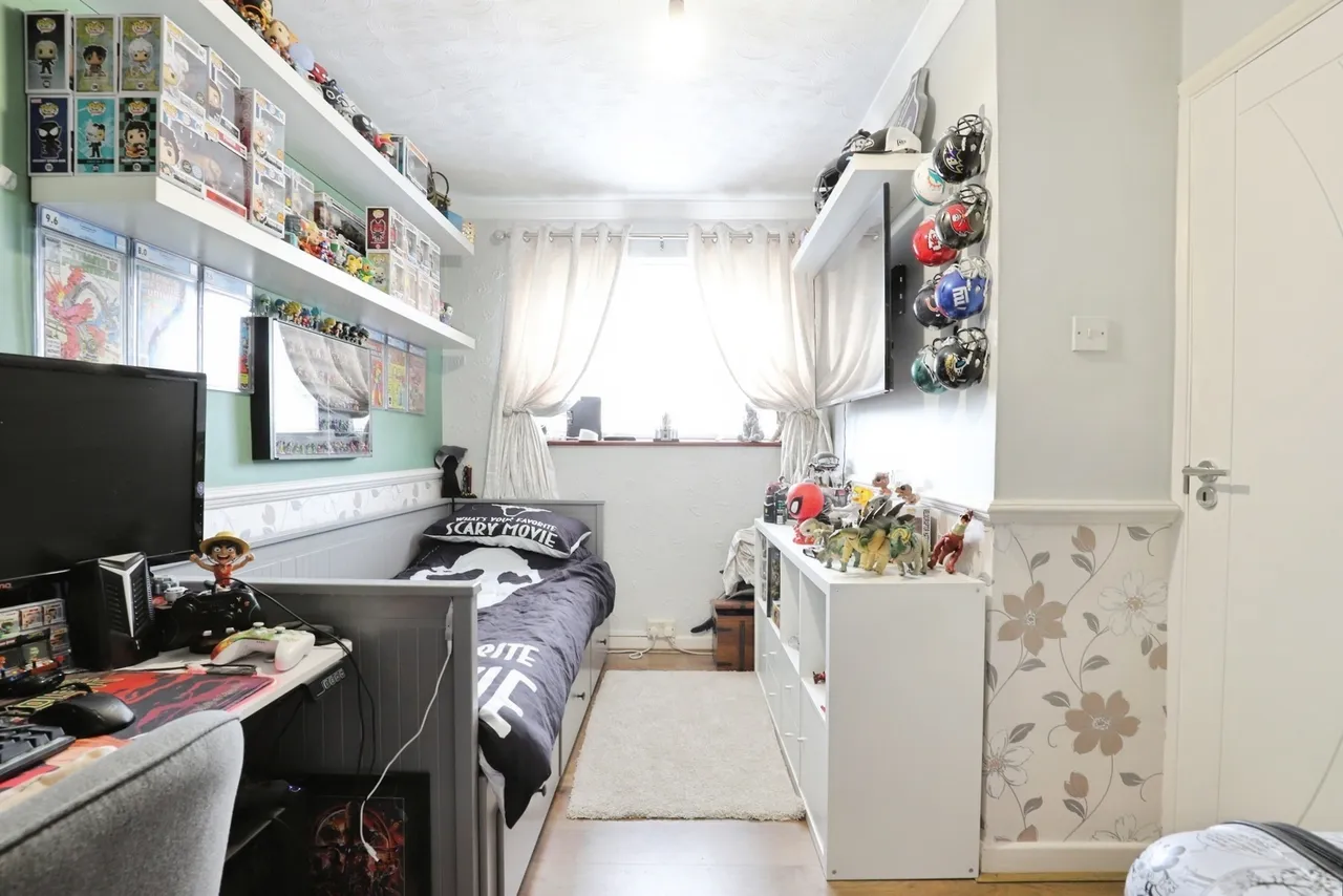 Portland Avenue, Sittingbourne, Kent, ME10, photo 8