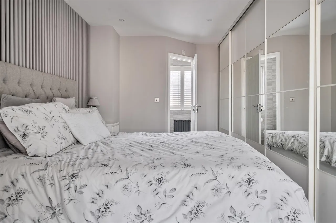 Alnwick Road, Trowbridge, BA14, photo 7