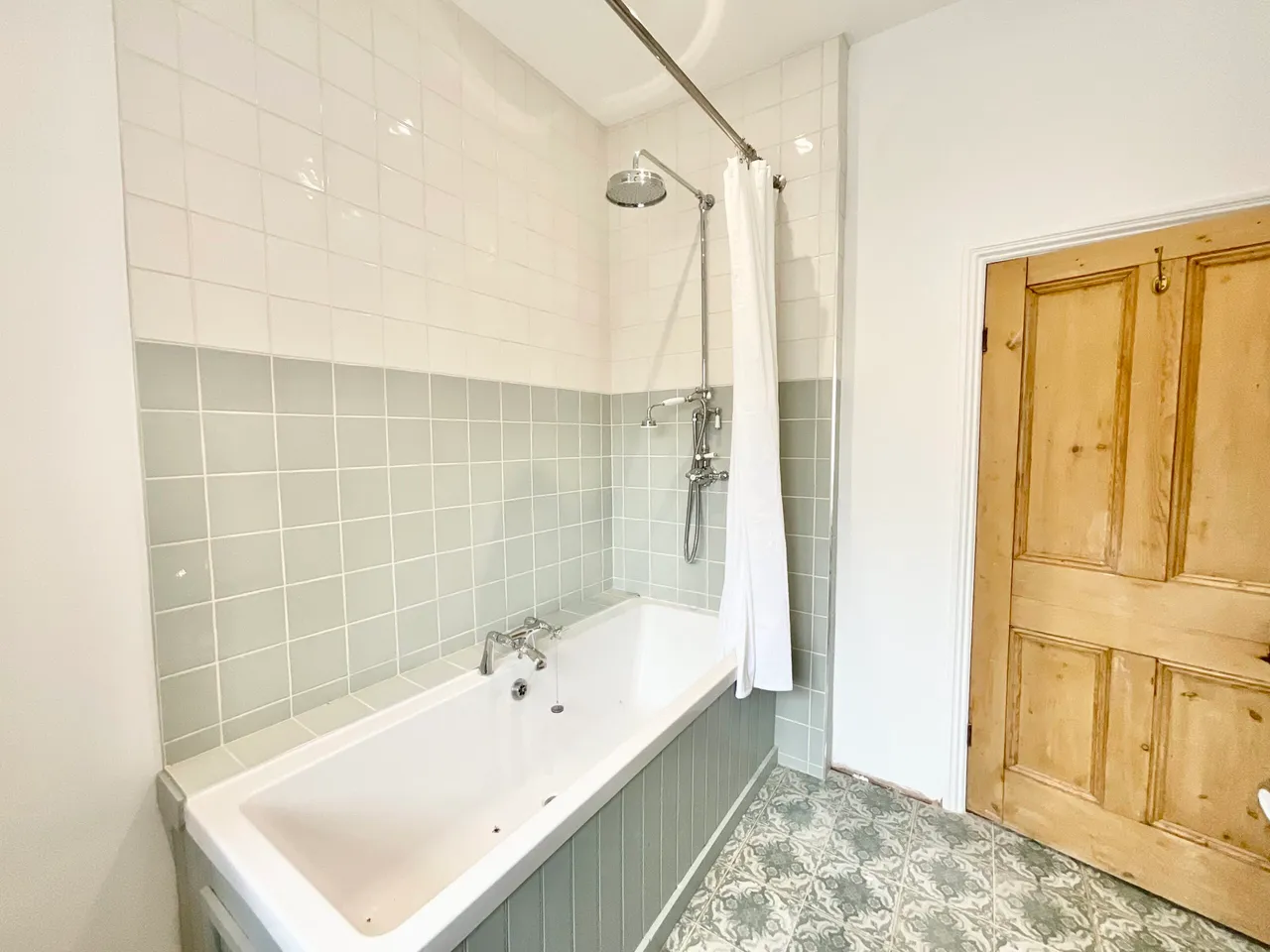 Granville Terrace, Stone, ST15, photo 14