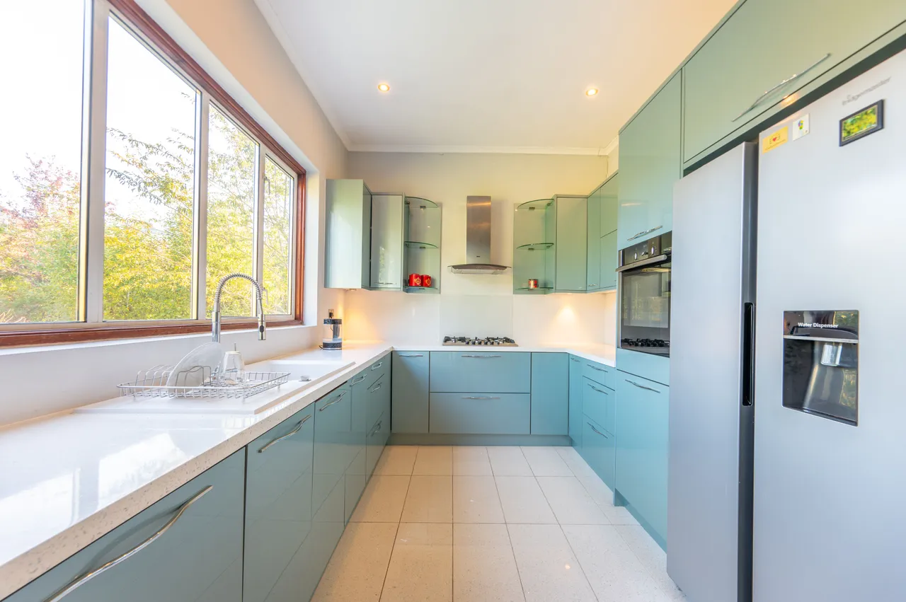 London, NW2, photo 14