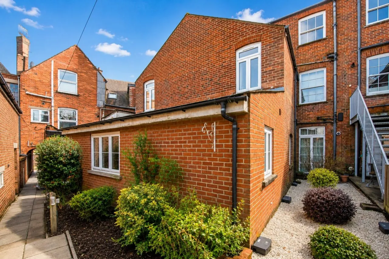 Lyndhurst, SO43, photo 12
