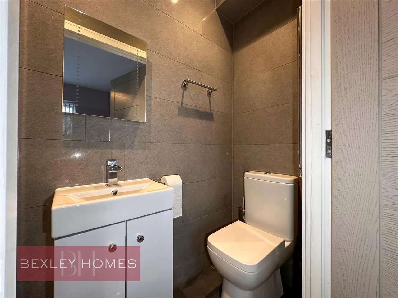 Welling High Street, Welling, DA16, photo 10