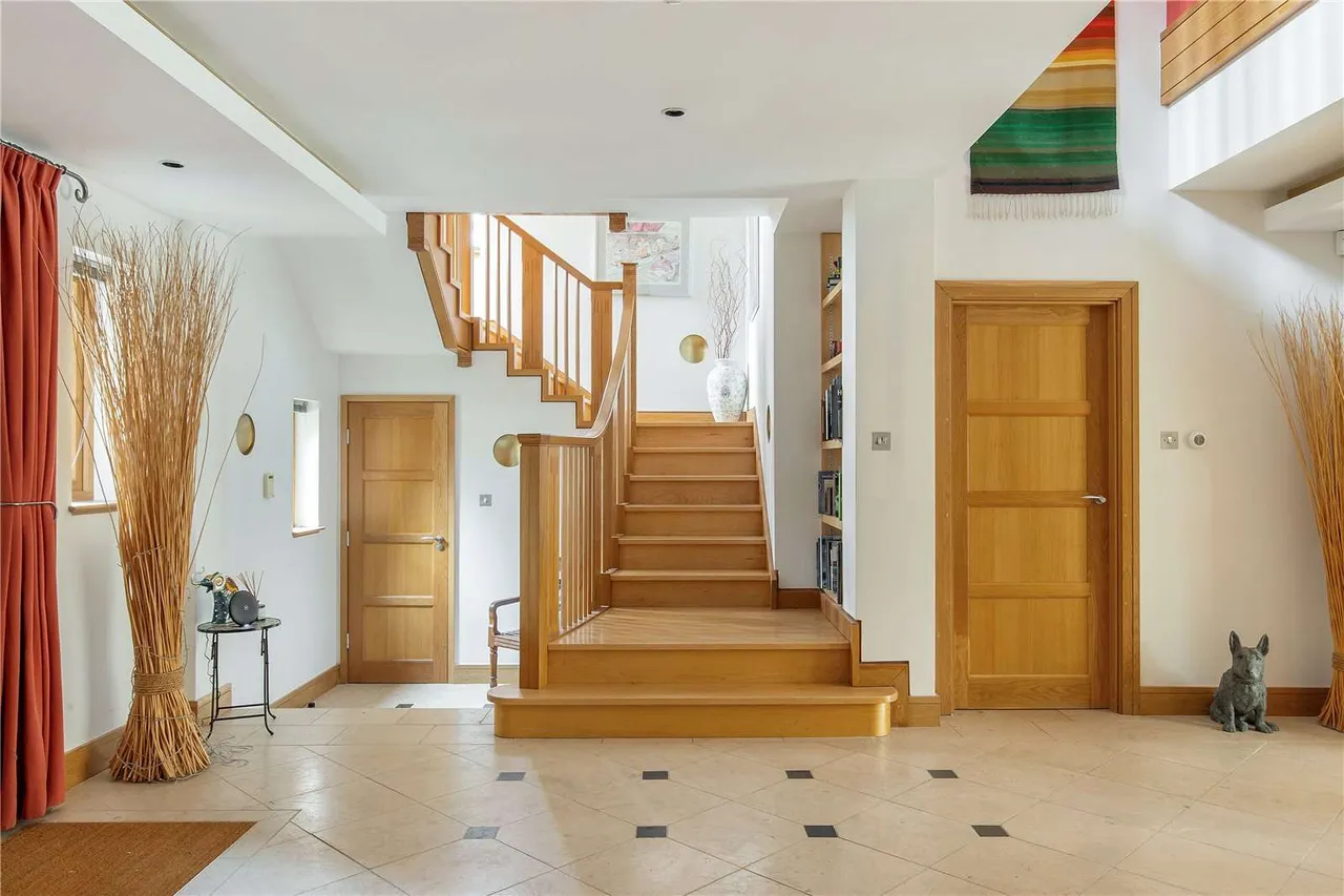 Larmor Drive, Cambridge, Cambridgeshire, CB3 0TE, photo 8