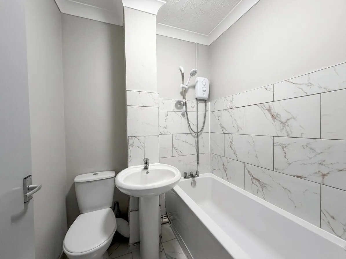 Oakdene Gardens, Fair Oak, SO50, photo 6