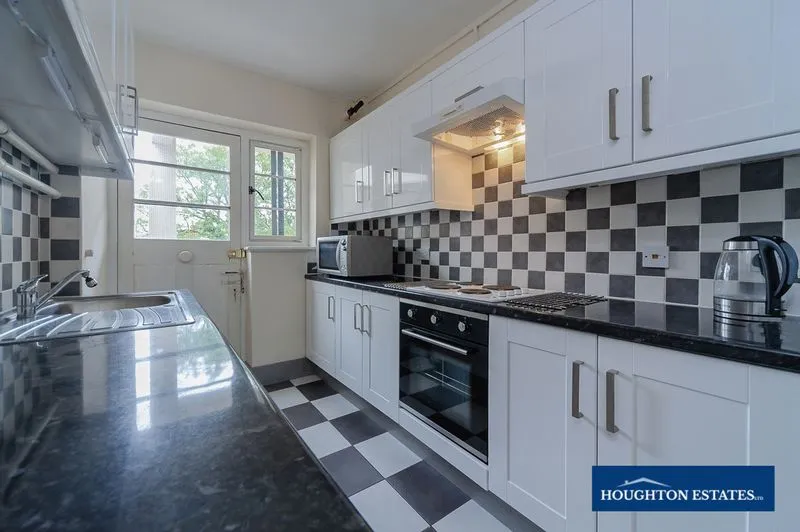 Kendal Court Shoot Up Hill, West Hampstead, NW2, photo 4