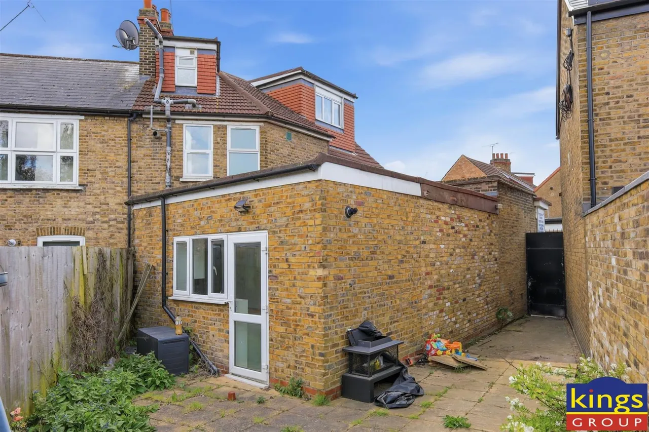 Rushbrook Crescent, London, photo 33