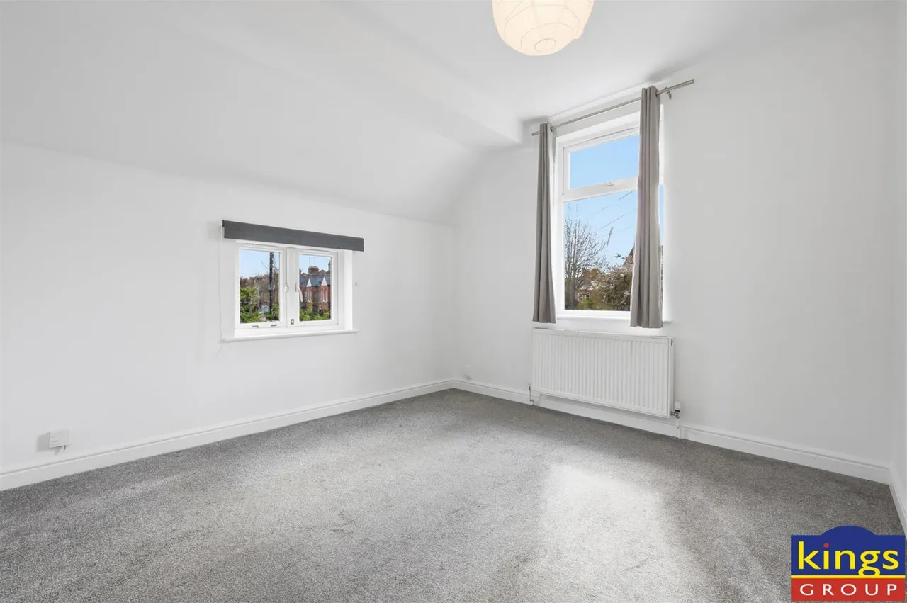 Rushbrook Crescent, London, photo 9