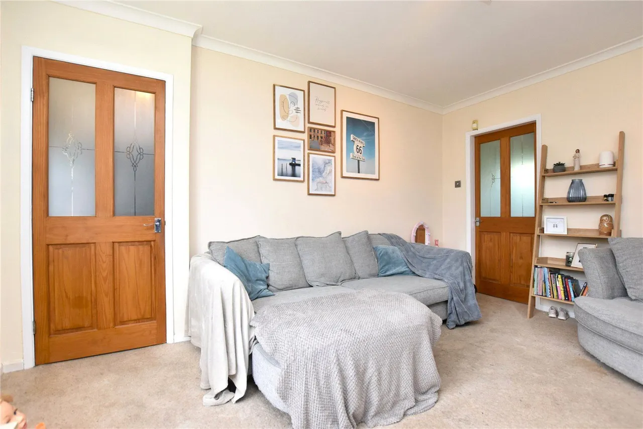 Lilythorne Avenue, Bradford, BD10, photo 11