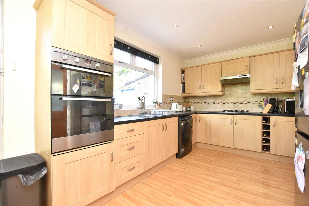 Lilythorne Avenue, Bradford, BD10, photo 16