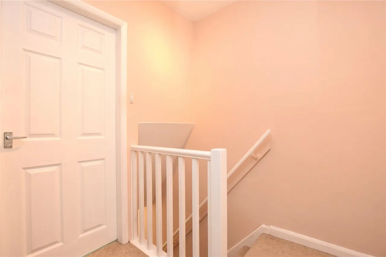 Lilythorne Avenue, Bradford, BD10, photo 15