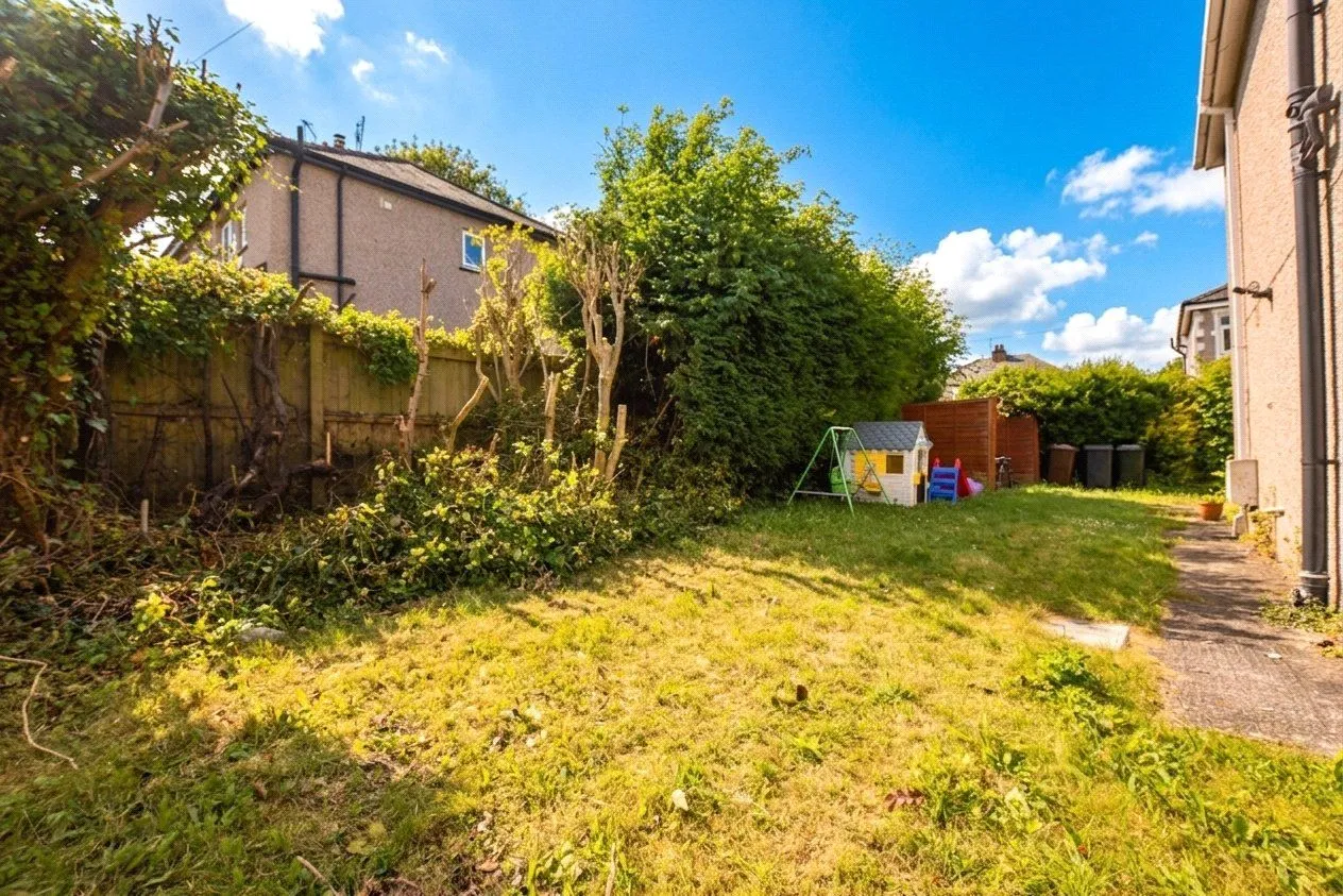 Lilythorne Avenue, Bradford, BD10, photo 9