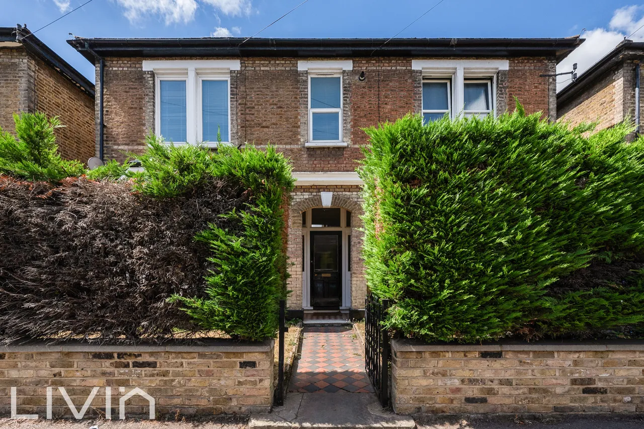 1 bed flat for sale, Farquharson Road, Croydon, CR0