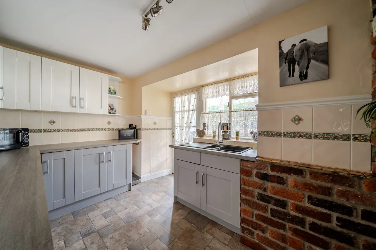 Old Edlington, Doncaster, DN12, photo 10