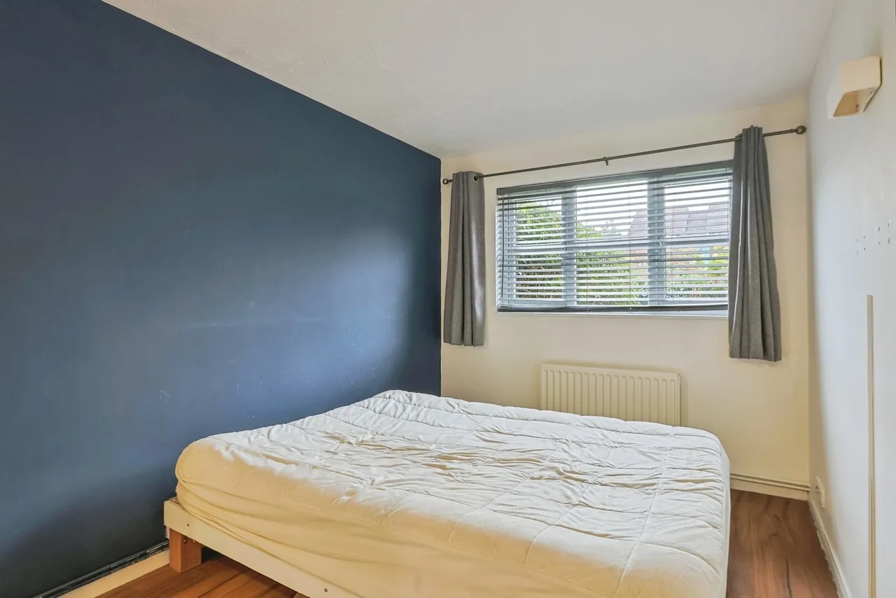 Taverner Close, Poole, BH15, photo 11