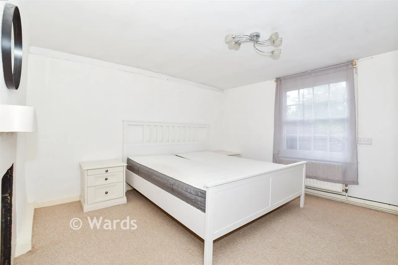 High Street, Staplehurst, TN12, photo 8