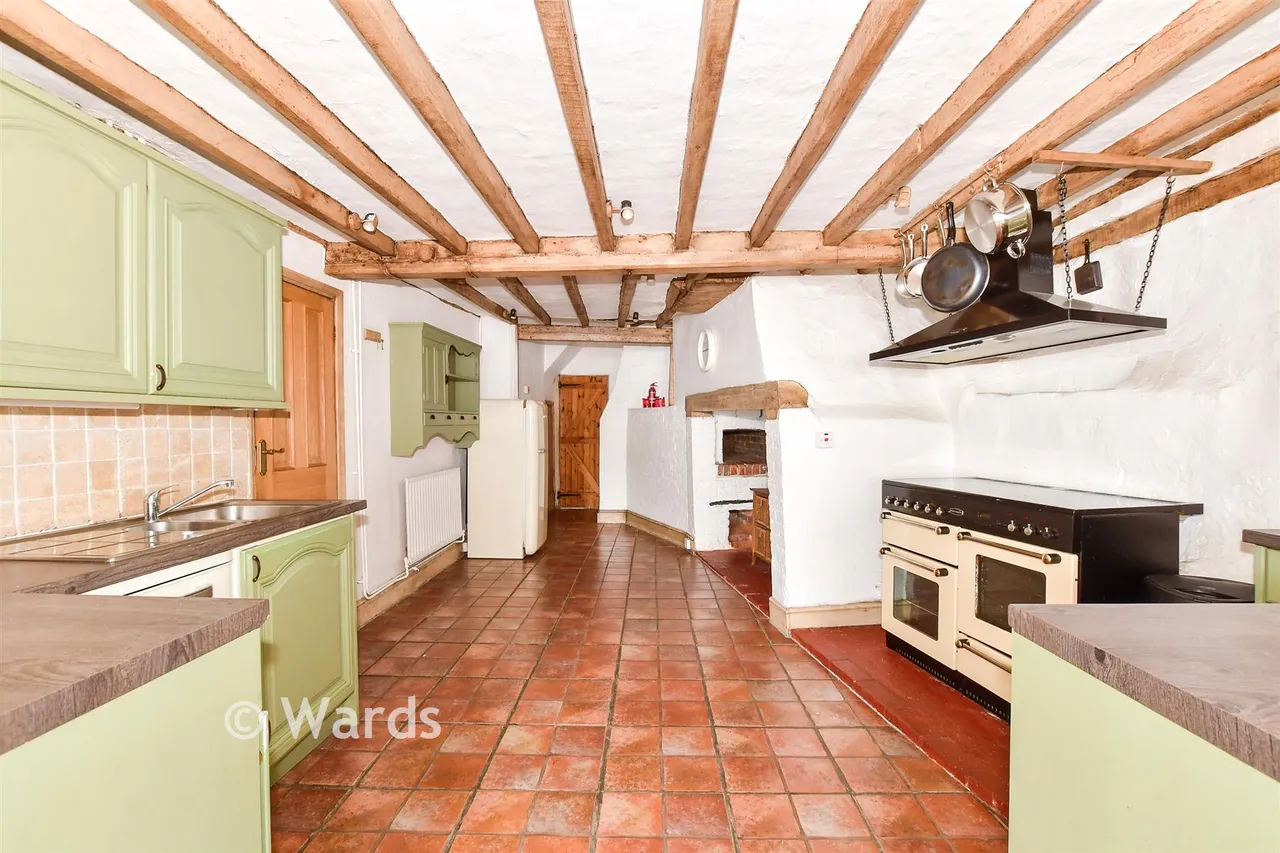 High Street, Staplehurst, TN12, photo 6