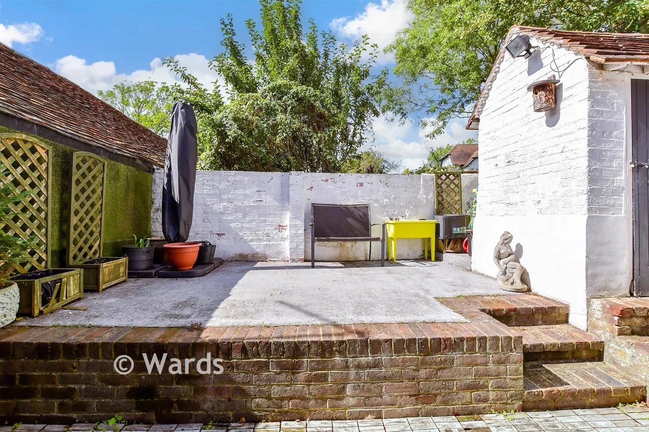 High Street, Staplehurst, TN12, photo 13