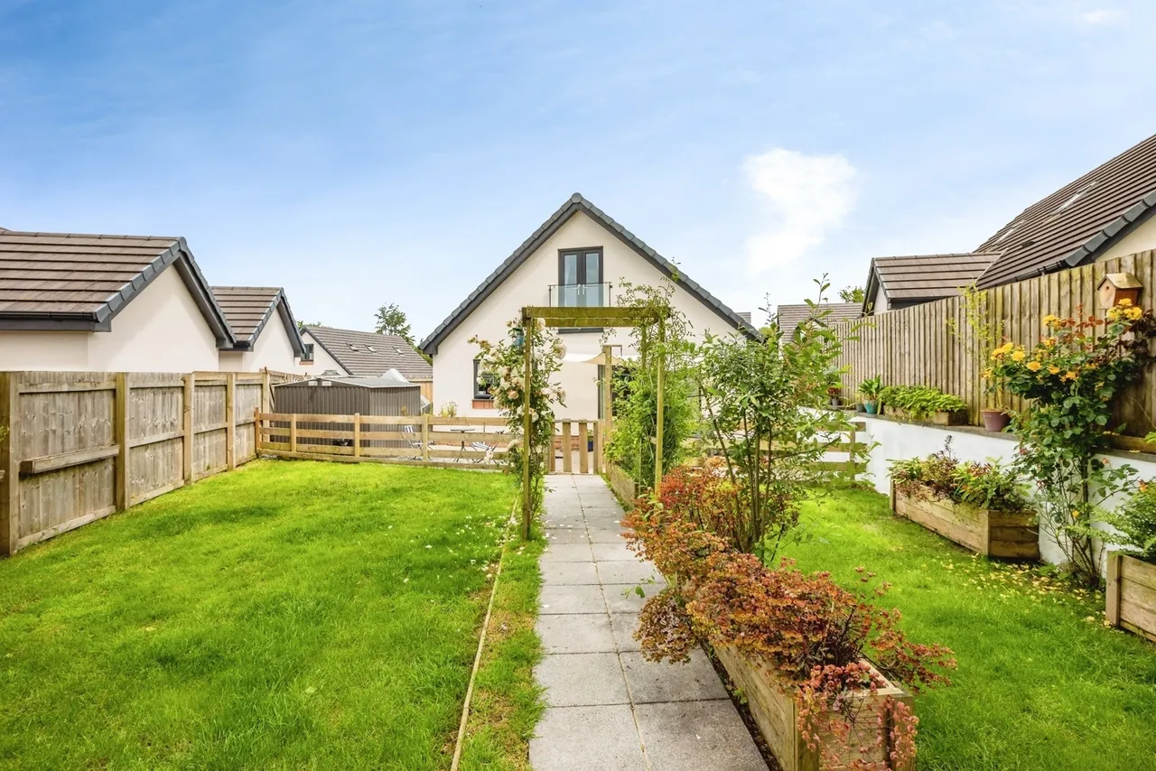 Cwrt Dolwerdd, Boncath, SA37, photo 5