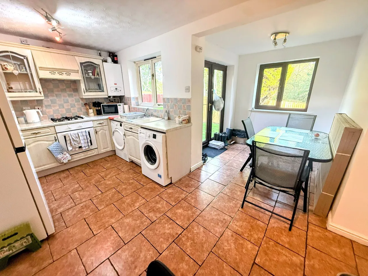 Willow View, Wakefield, WF2, photo 4