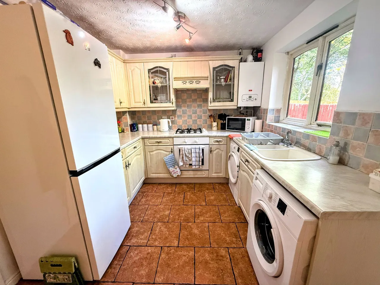 Willow View, Wakefield, WF2, photo 5