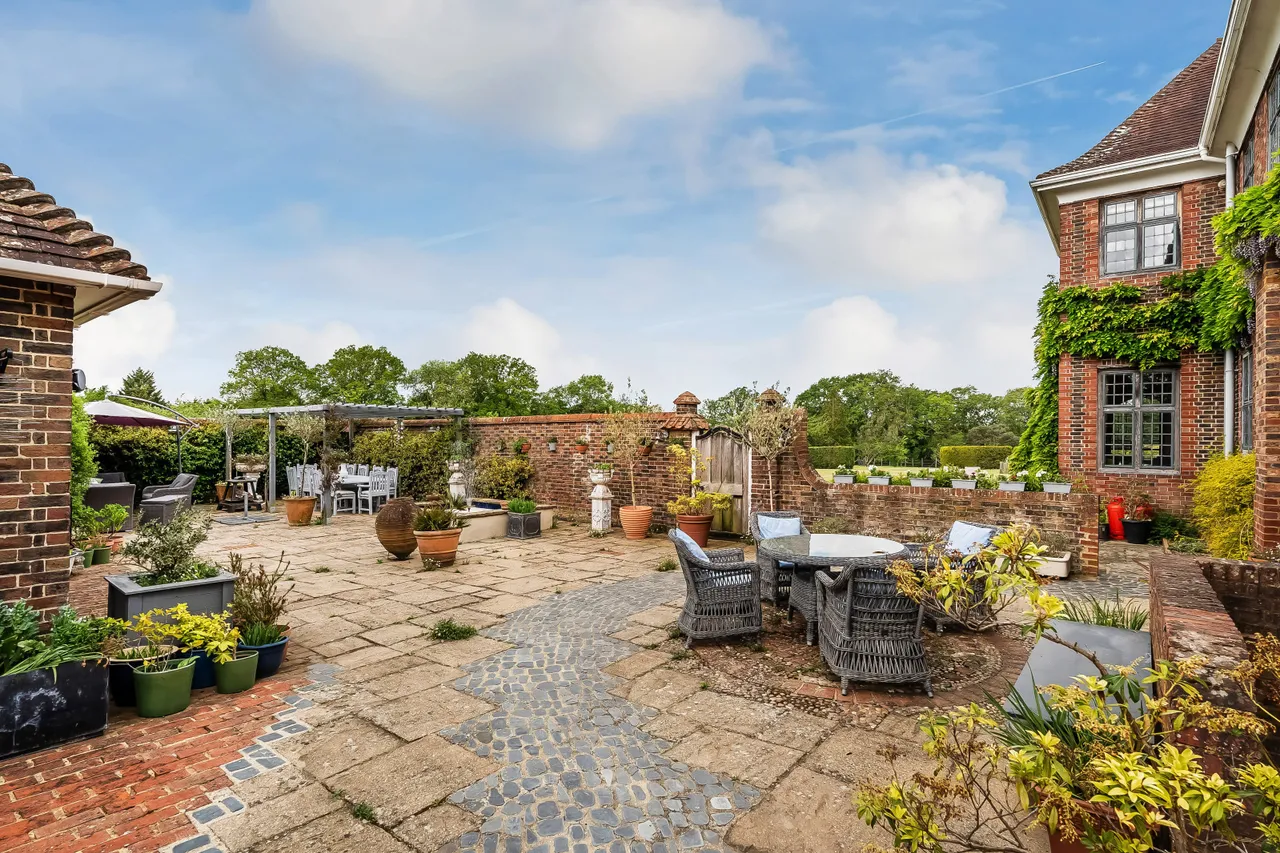 Faygate Lane, South Godstone, RH9, photo 17