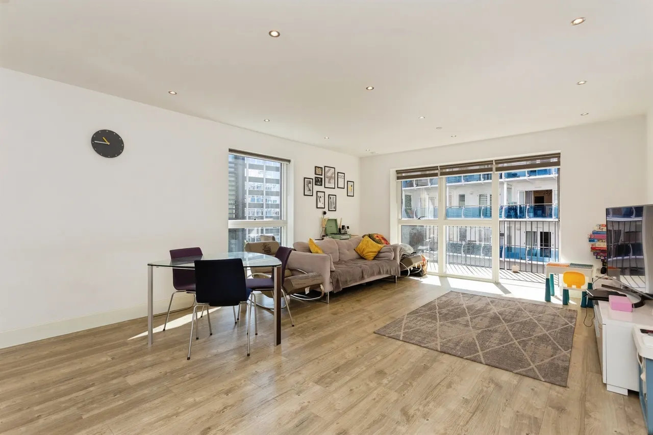 Lyon Road, Harrow, HA1, photo 13