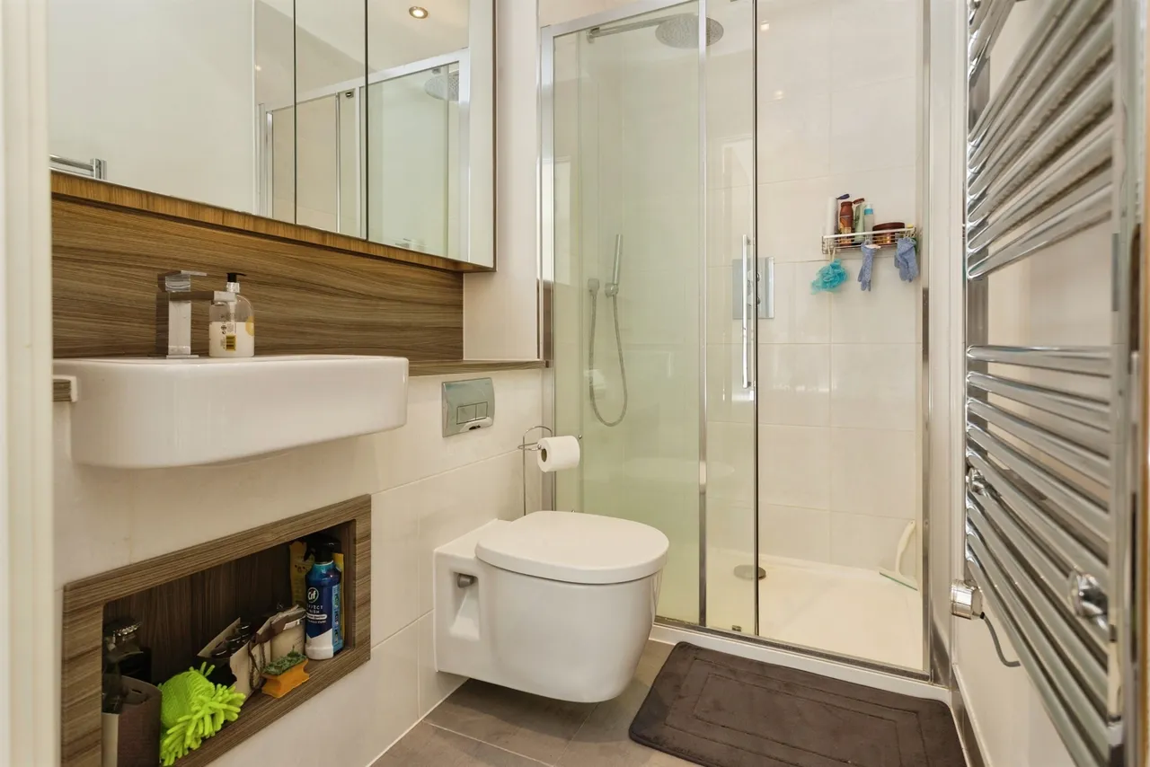 Lyon Road, Harrow, HA1, photo 9