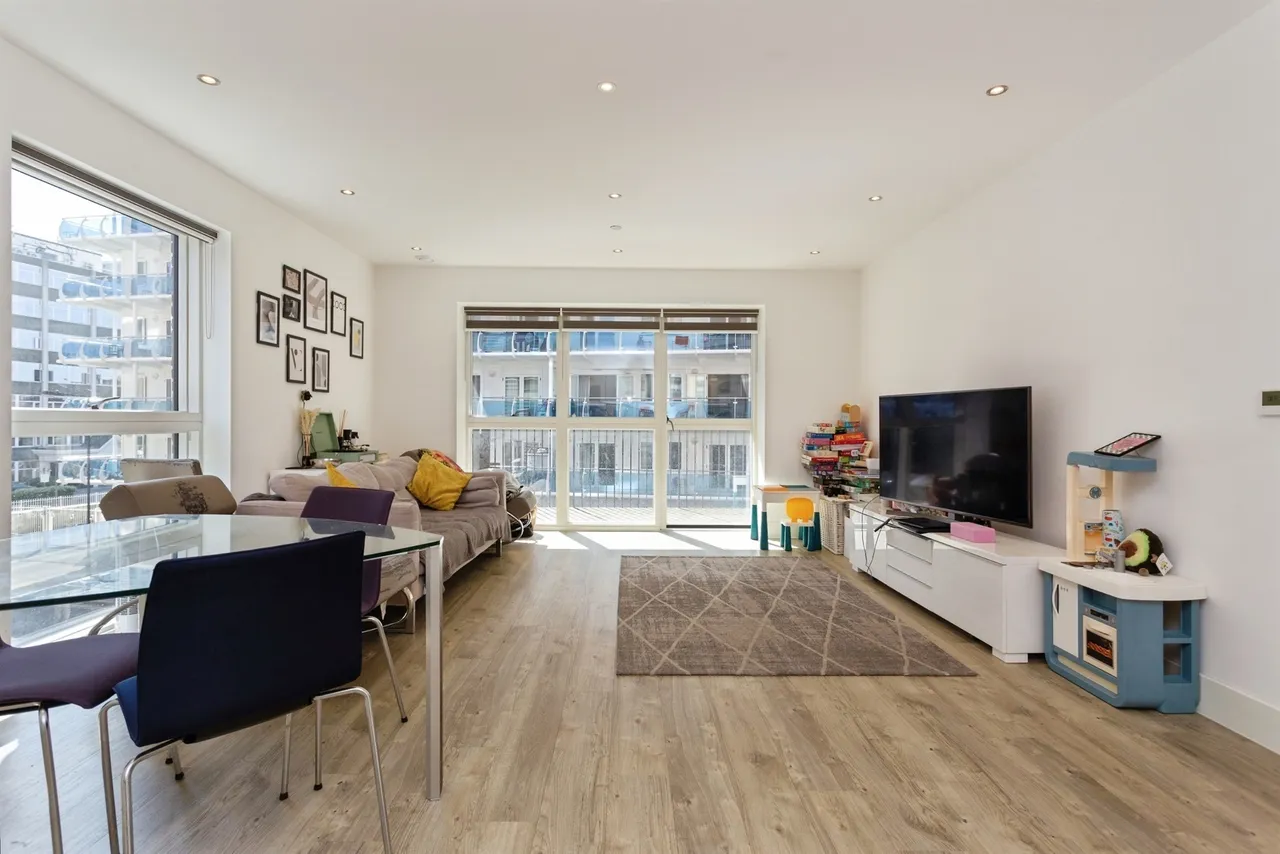 Lyon Road, Harrow, HA1, photo 6